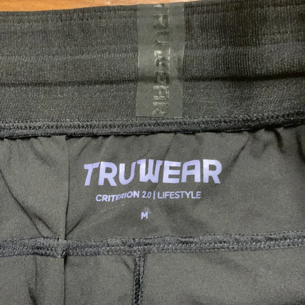 NWT Truwear Criterion 2.0 Men’s Black Performance Shorts
